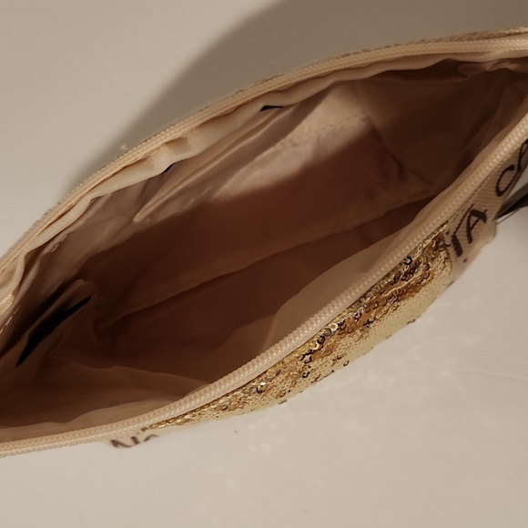 Accessory bag by Robin Ruth - Picture 4 of 4